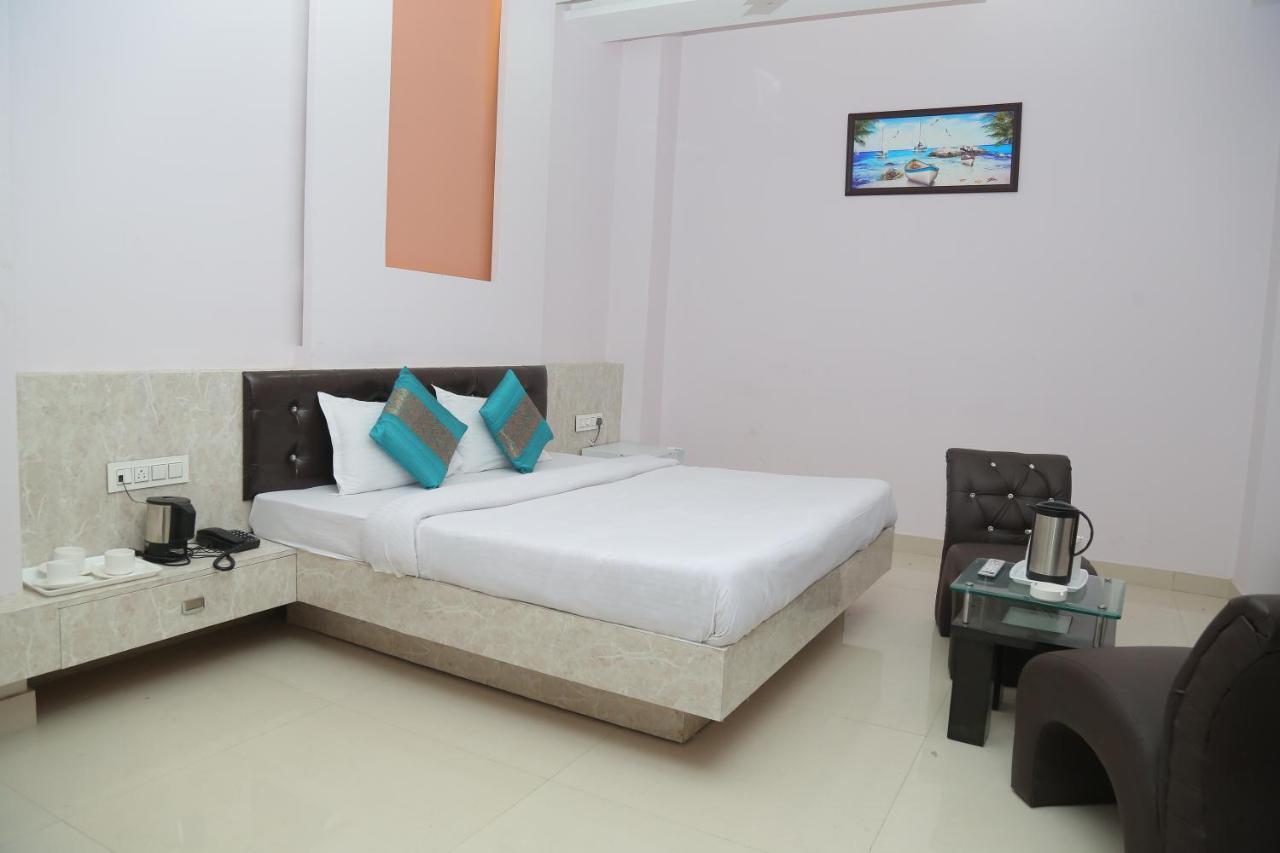 Hotel Golden Dreams Амрітсар Екстер'єр фото